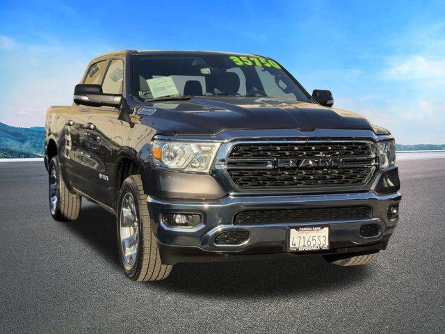 Photo of 2022 Granite Crystal Metallic Clearcoat RAM 1500