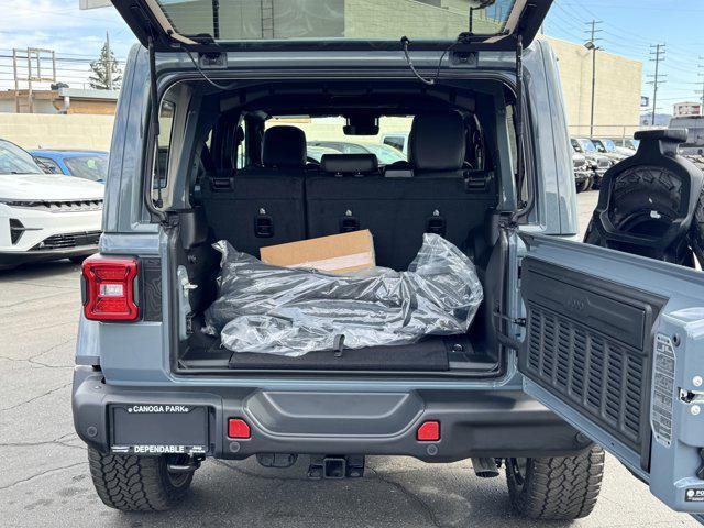 Photo of 2025 Anvil Clearcoat Jeep Wrangler 4xe