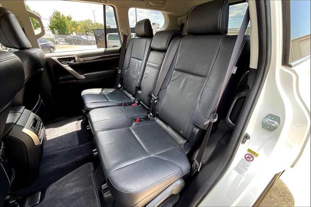 Photo of 2015 Starfire Pearl Lexus GX 460