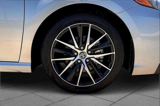 Photo of 2023 Celestial Silver Metallic Toyota Camry
