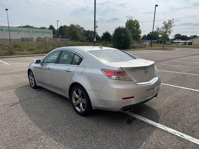 Photo of 2012 Silver Moon Acura TL