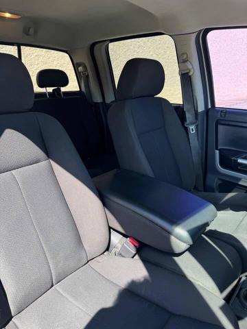 Photo of 2008 Sierra Silver Metallic Mitsubishi Raider