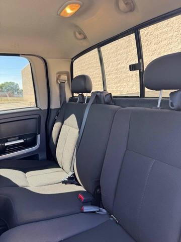 Photo of 2008 Sierra Silver Metallic Mitsubishi Raider