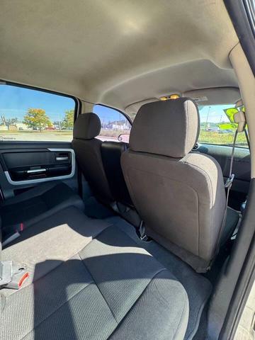 Photo of 2008 Sierra Silver Metallic Mitsubishi Raider