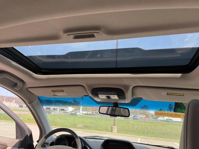 Photo of 2012 Bali Blue Pearl Acura MDX