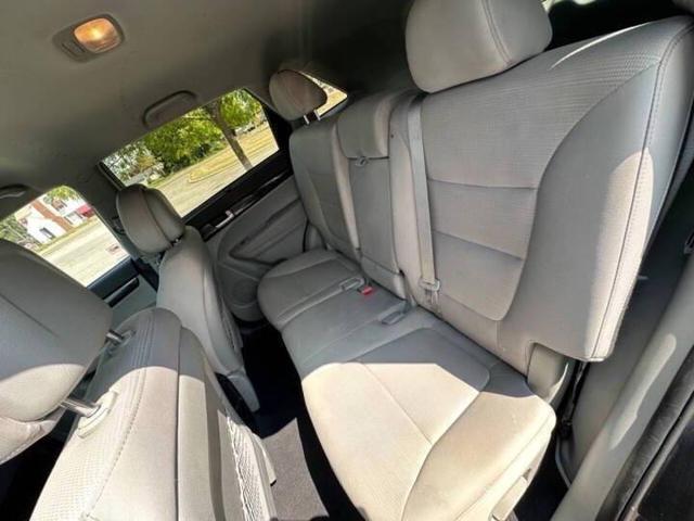 Photo of 2015 Ebony Black Kia Sorento