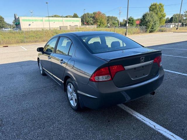 Photo of 2009 Urban Titanium Metallic Honda Civic