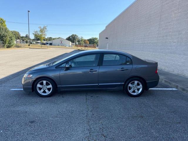 Photo of 2009 Urban Titanium Metallic Honda Civic