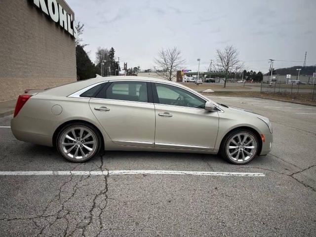 Photo of 2014 Tan Cadillac XTS