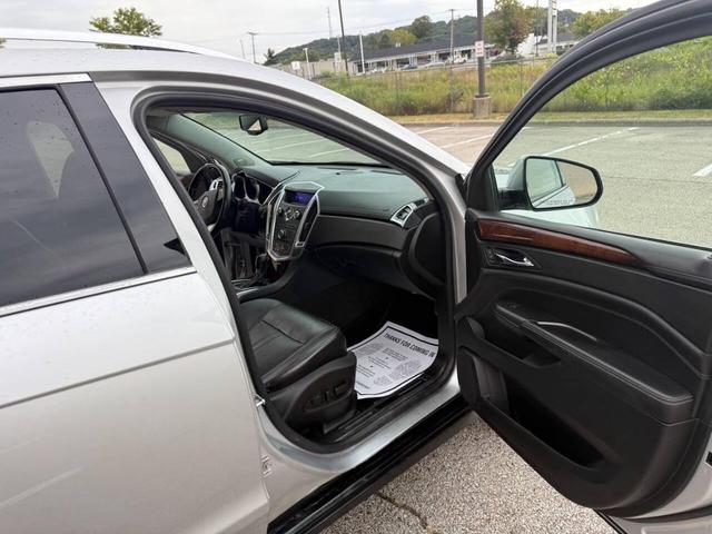 Photo of 2012 Platinum Ice Tricoat Cadillac SRX