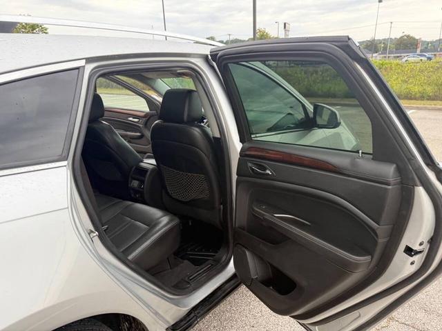 Photo of 2012 Platinum Ice Tricoat Cadillac SRX