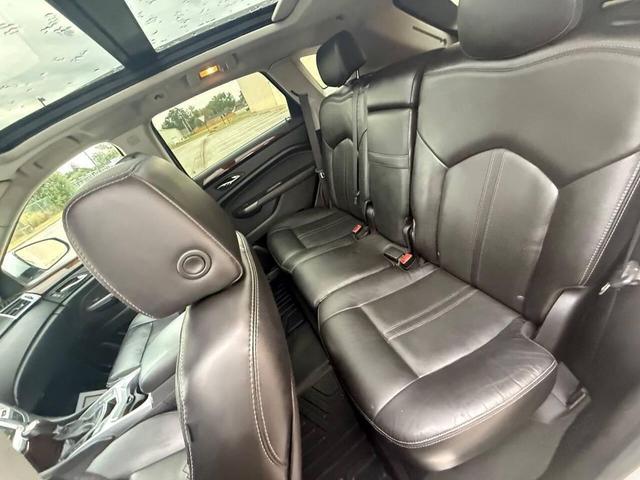 Photo of 2012 Platinum Ice Tricoat Cadillac SRX