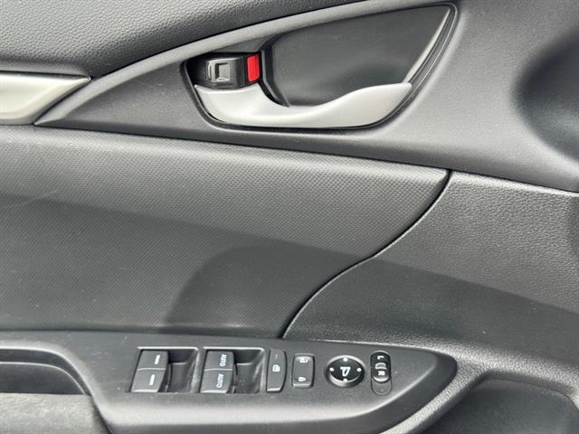 Photo of 2021 Lunar Silver Metallic Honda Civic