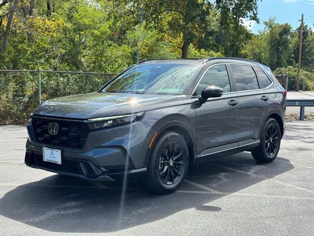 Photo of 2023 Crystal Black Pearl Honda CR-V Hybrid