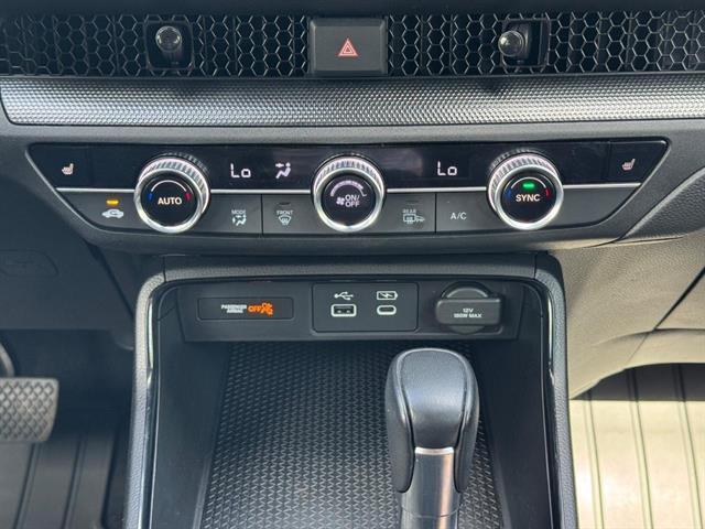 Photo of 2023 Crystal Black Pearl Honda CR-V Hybrid