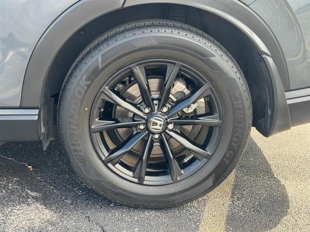 Photo of 2023 Crystal Black Pearl Honda CR-V Hybrid