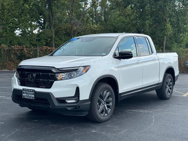 Photo of 2024 Platinum White Pearl Honda Ridgeline