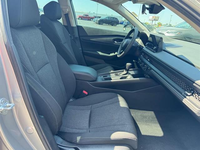 Photo of 2024 Solar Silver Metallic Honda Accord