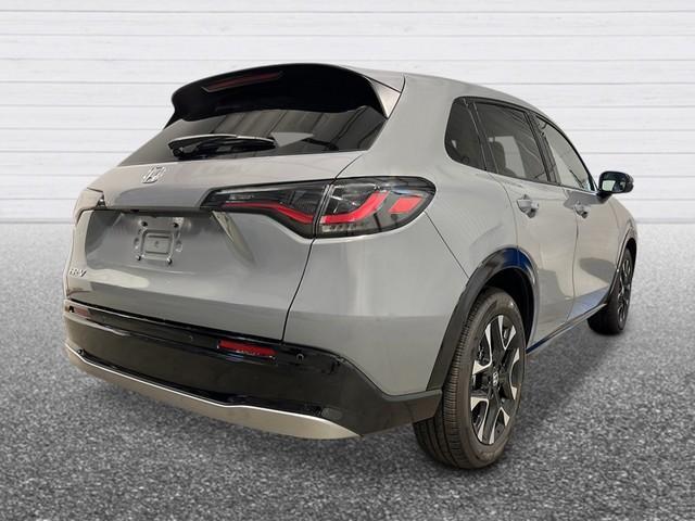 Photo of 2026 Urban Gray Pearl Honda HR-V