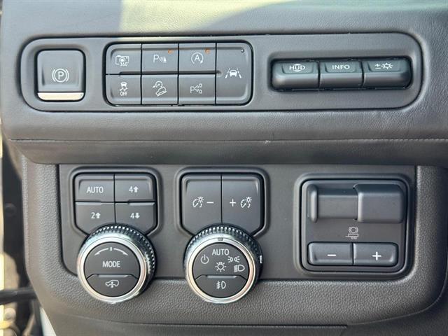 Photo of 2023 White Frost Tri-Coat GMC Yukon