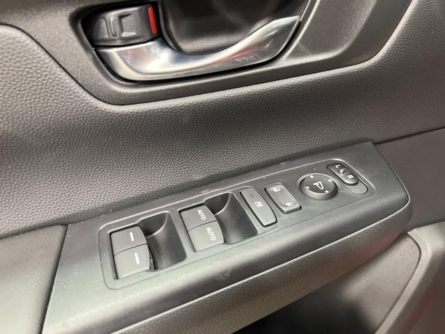 Photo of 2026 Meteorite Gray Metallic Honda CR-V