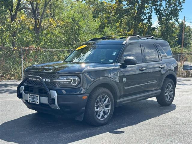 Photo of 2025 Shadow Black Ford Bronco Sport