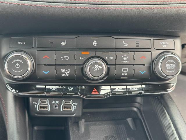 Photo of 2021 Grey Clearcoat Dodge Durango