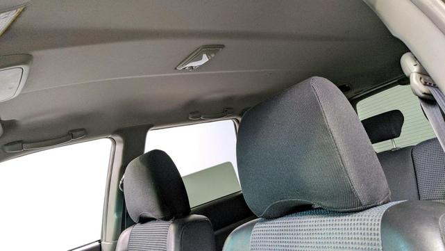 Photo of 2004 Platinum Silver Metallic Subaru Forester