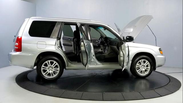 Photo of 2004 Platinum Silver Metallic Subaru Forester
