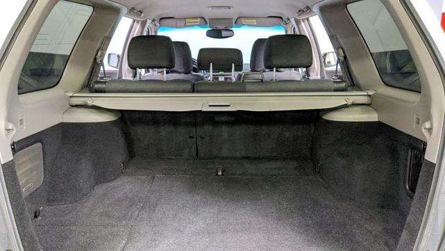Photo of 2004 Platinum Silver Metallic Subaru Forester