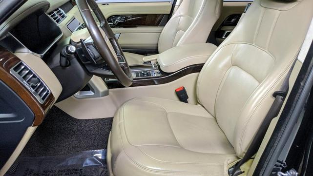 Photo of 2018 Narvik Black Land Rover Range Rover