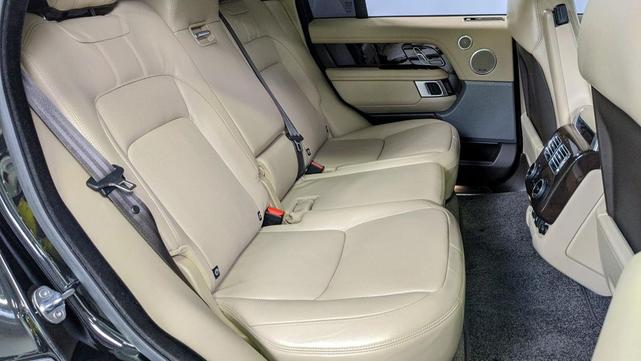 Photo of 2018 Narvik Black Land Rover Range Rover