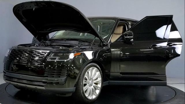 Photo of 2018 Narvik Black Land Rover Range Rover