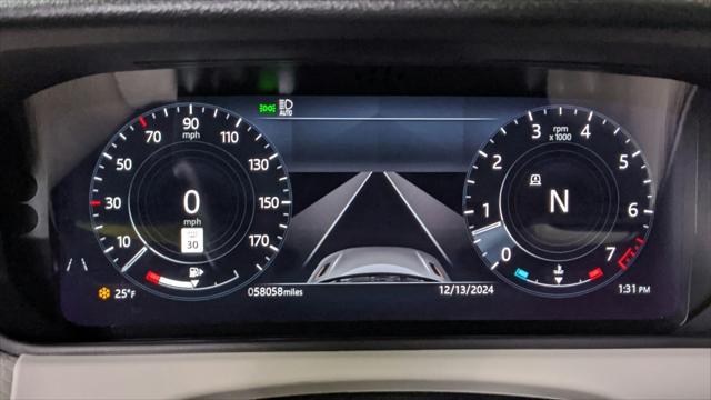 Photo of 2021 Fuji White Land Rover Range Rover Velar