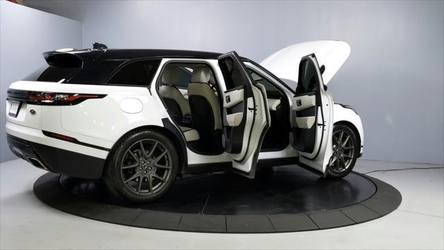 Photo of 2021 Fuji White Land Rover Range Rover Velar