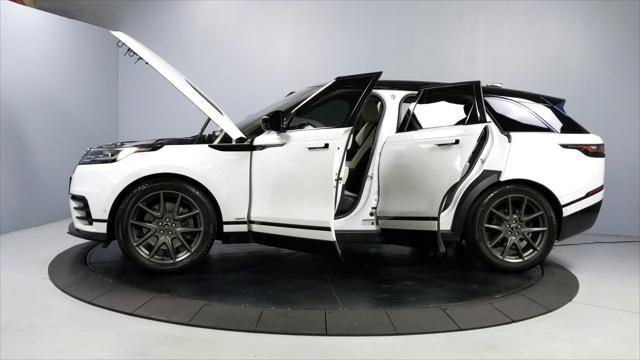 Photo of 2021 Fuji White Land Rover Range Rover Velar