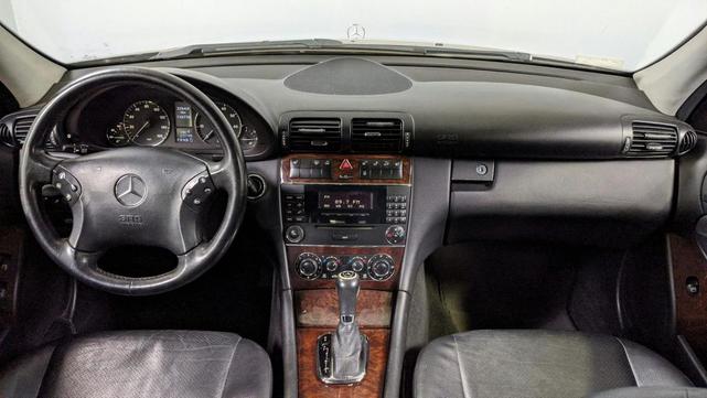 Photo of 2005 Desert Silver Metallic Mercedes-Benz C-Class