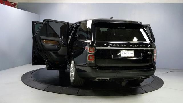Photo of 2018 Black Land Rover Range Rover