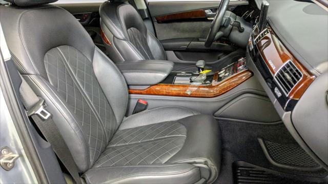 Photo of 2013 Quartz Gray Metallic Audi A8