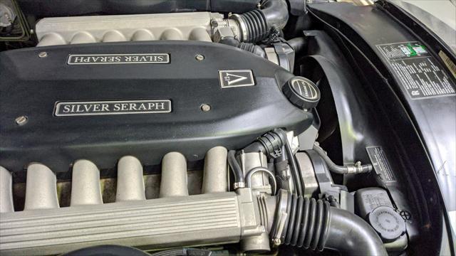 Photo of 2000 White Rolls-Royce Silver Seraph