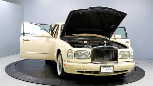 Photo of 2000 White Rolls-Royce Silver Seraph