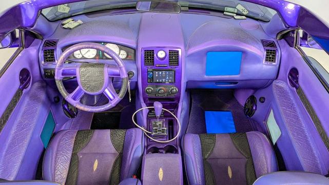 Photo of 2006 Purple Crazy Plum Dodge Charger