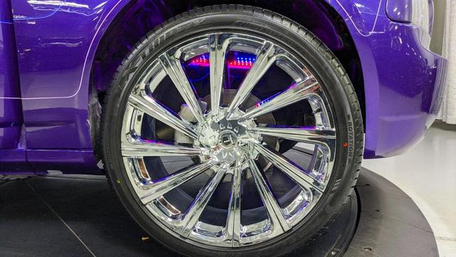 Photo of 2006 Purple Crazy Plum Dodge Charger