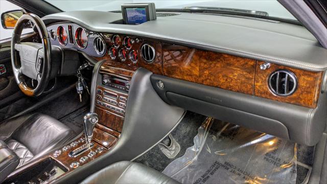 Photo of 2006 Black Bentley Arnage