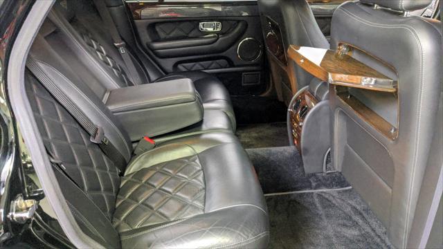 Photo of 2006 Black Bentley Arnage