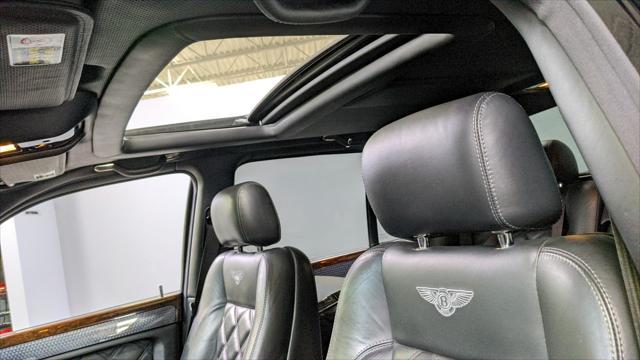 Photo of 2006 Black Bentley Arnage