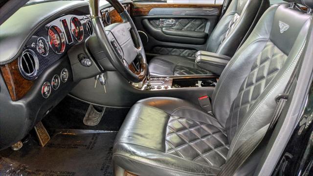 Photo of 2006 Black Bentley Arnage