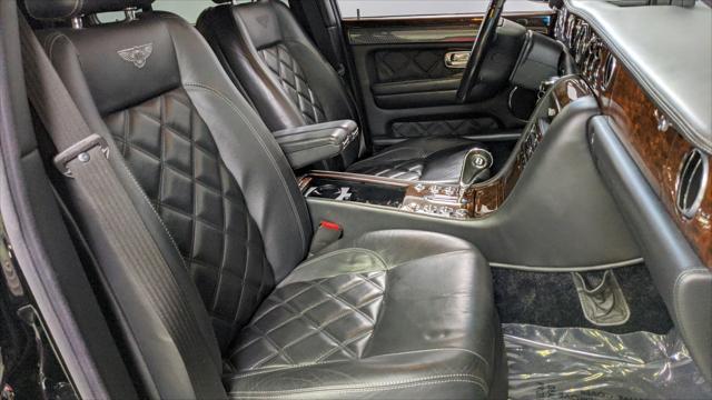 Photo of 2006 Black Bentley Arnage
