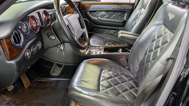Photo of 2006 Black Bentley Arnage