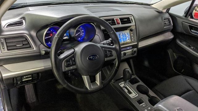 Photo of 2015 Gray Subaru Outback